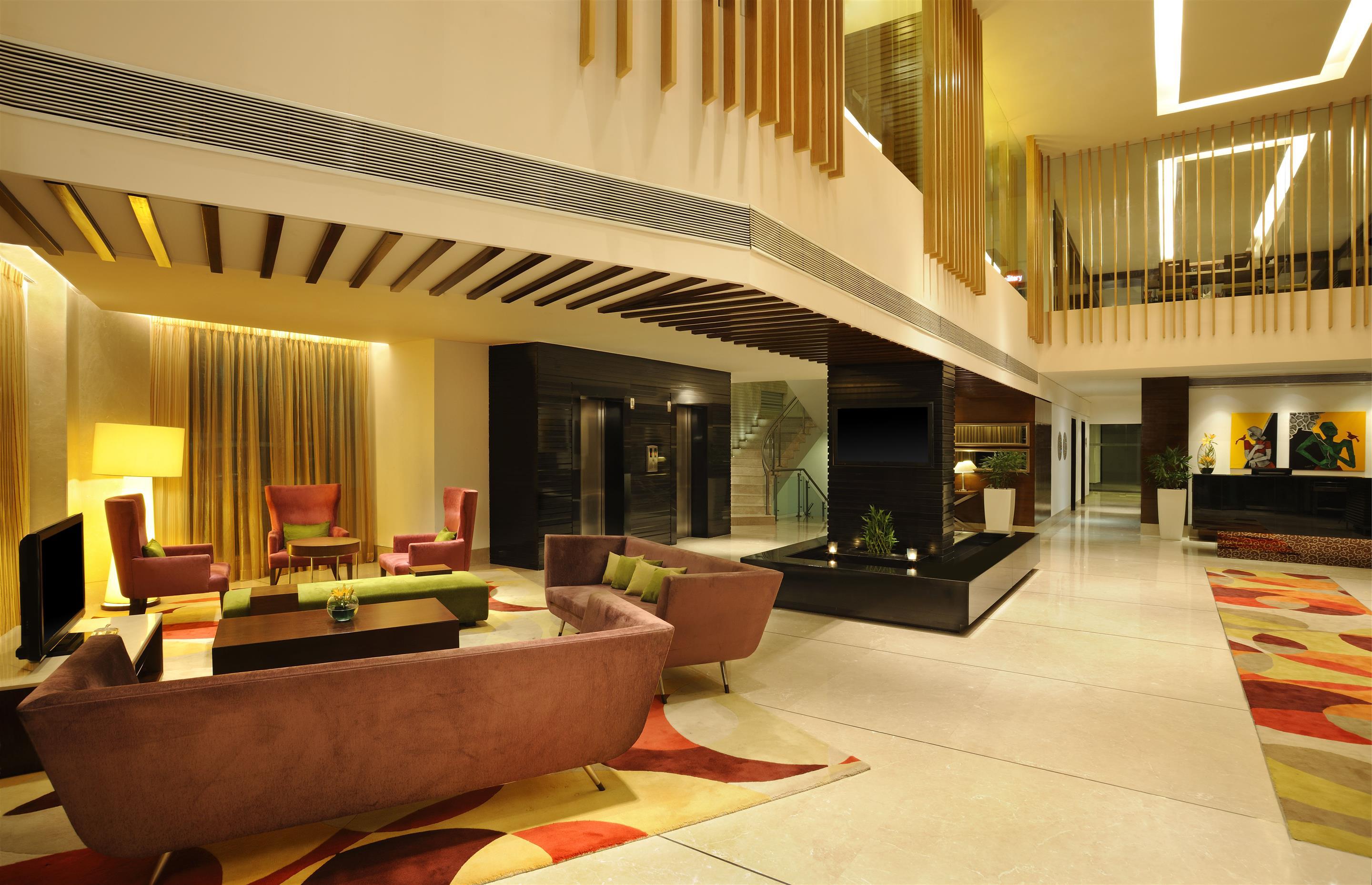 Four Points By Sheraton Ahmedabad Exterior photo